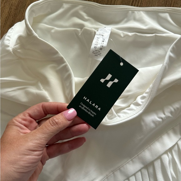 Halara Skort - Picture 3 of 3